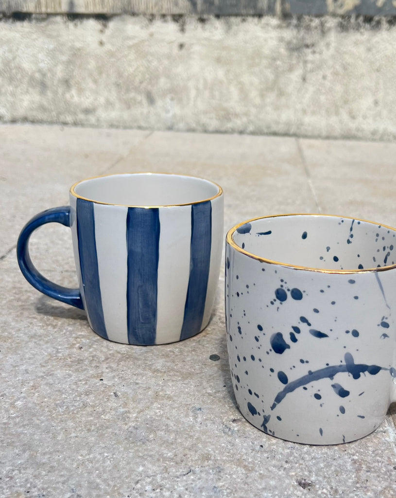 Gestreifte Tasse Blau